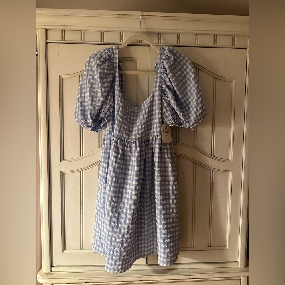 Altard State baby blue and white gingham puff sleeve dress. Size Small NWT